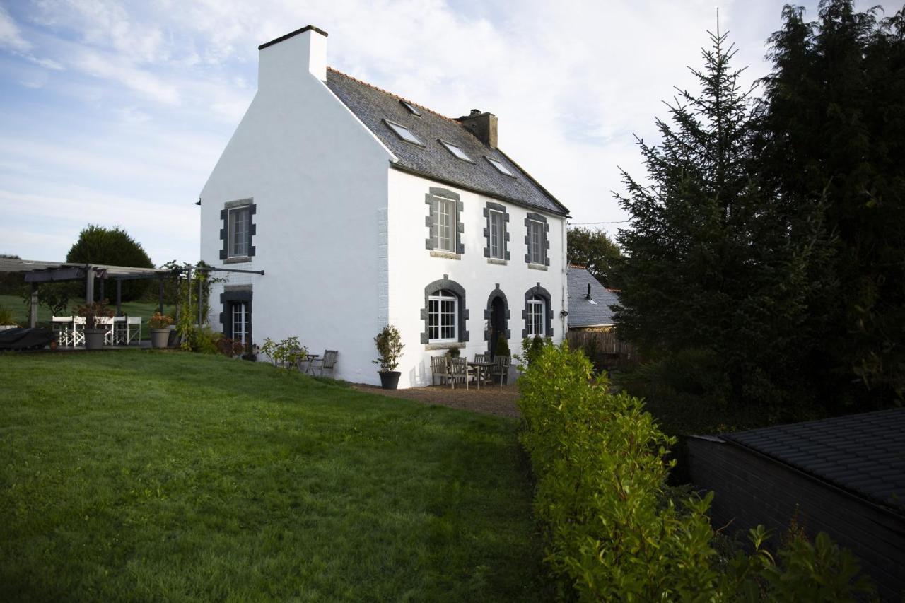 La Colline Des Renards Chambres Locmaria-Berrien Exteriör bild